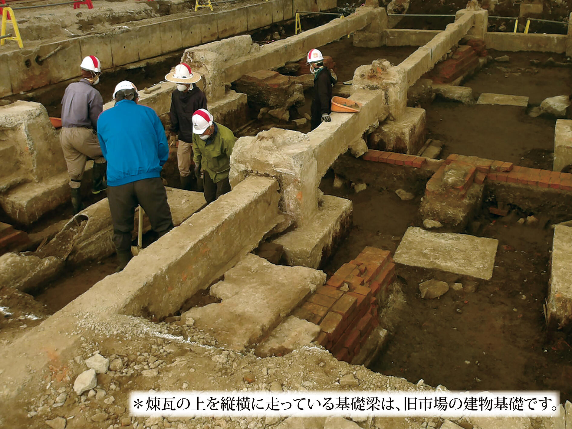 築地1_写真１　明治時代以降の煉瓦建物.jpg